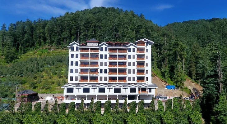 The-Jungle-Mountain-Retreat-Hotel-&-Resort.webp