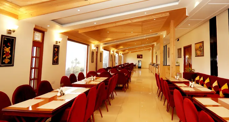 the-jungle-mountain-retreat-hotel-restuarant-blog.webp