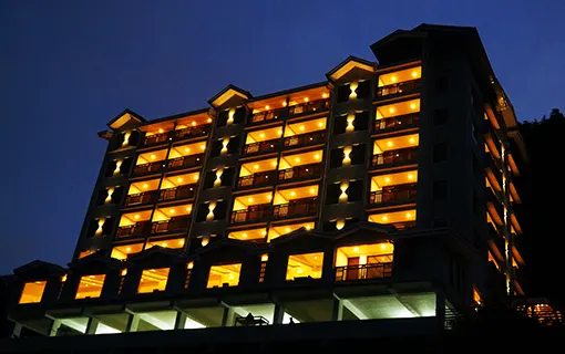 The-Jungle-Mountain-Retreat-Hotel-&-Resort,-Kufri-Shimla.webp