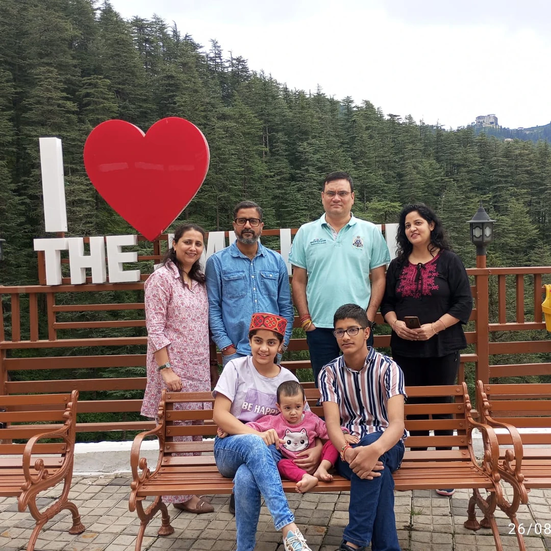 shimla-family-tour-package-thumbnail.webp
